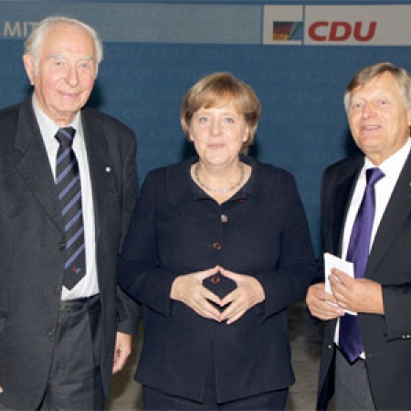 Dr. Sieghard Rost, Dr. Angela Merkel und Helmut Sauer Dr. Sieghard Rost, Dr. Angela Merkel und Helmut Sauer