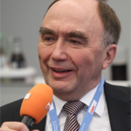 Dr. Christoph Bergner