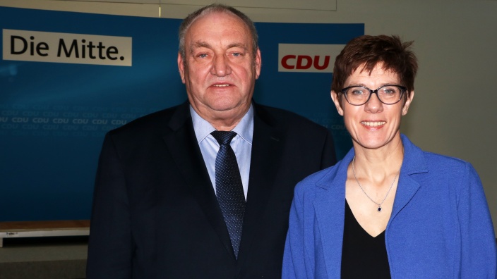 Annegret Kramp-Karrenbauer mit Egon Primas