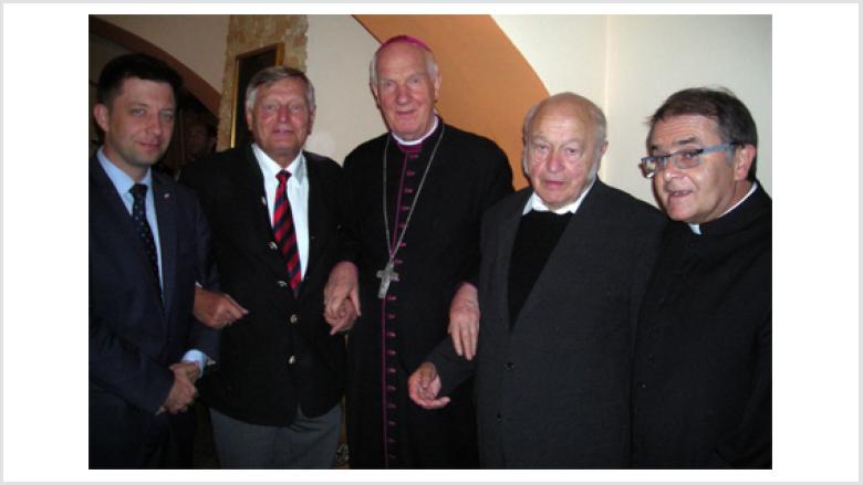 Gedenkgottesdienst für Kaplan Hirschfelder Gedenkgottesdienst für Kaplan Hirschfelder