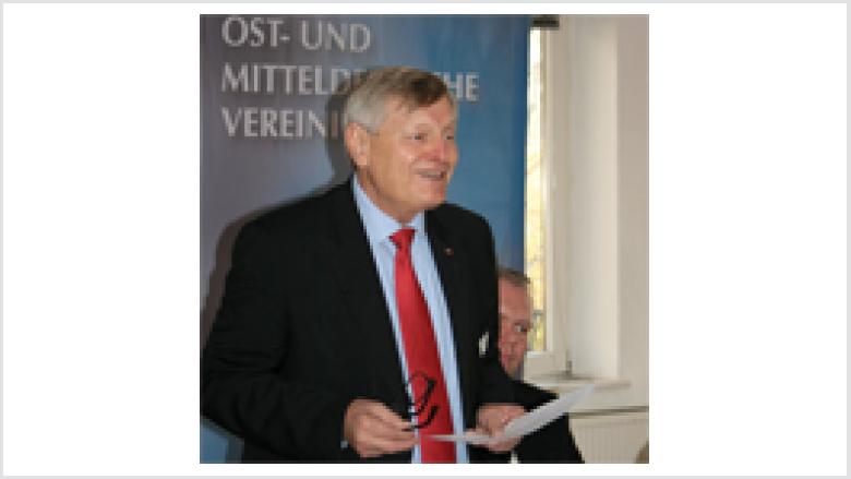 Helmut Sauer