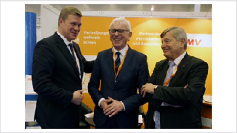 "Kleines Niedersachsen-Treffen“ Generalsekretär der CDU in Niedersachsen  Ulf Thiele MdL, KAS-Vorsitzender Europa- parlamentspräsident a.D. Dr. Hans-Gert Pöttering und Helmut Sauer